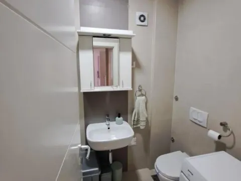 Izdavanje, trosoban stan, 50m², Podbara, Novi Sad Sve Podlokacije - image 11