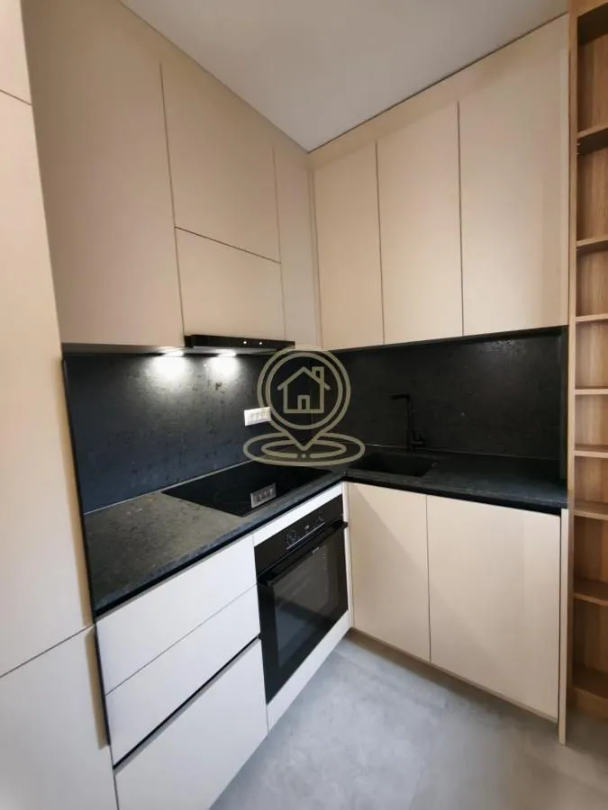 Rent, three bedroom apartment, 65m², Južni Bulevar, Vračar Sve Podlokacije