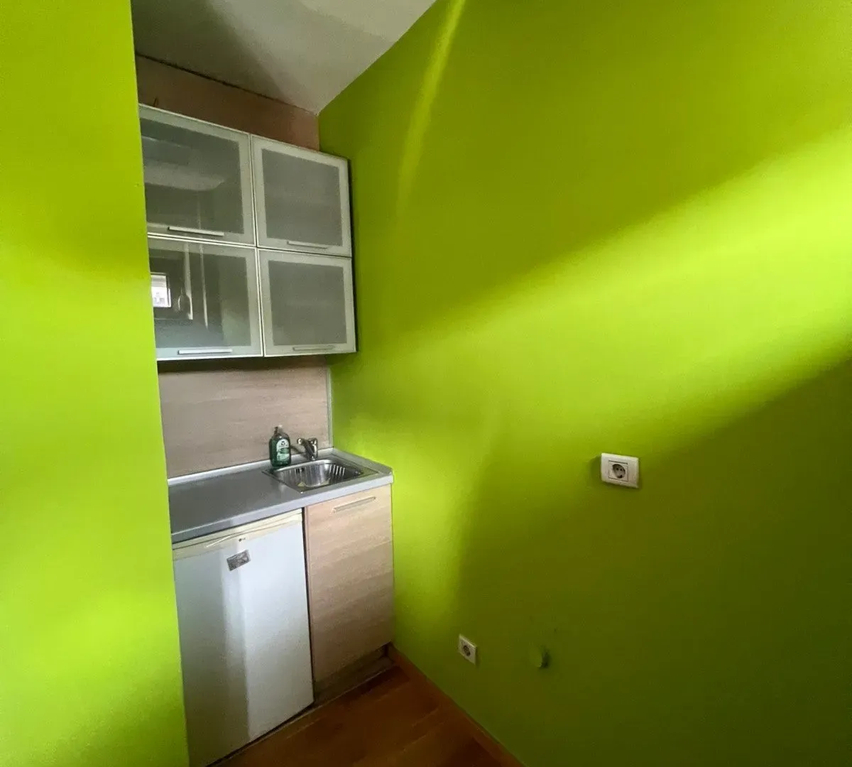 Rent, office space, 42m², Preko Morače, Podgorica