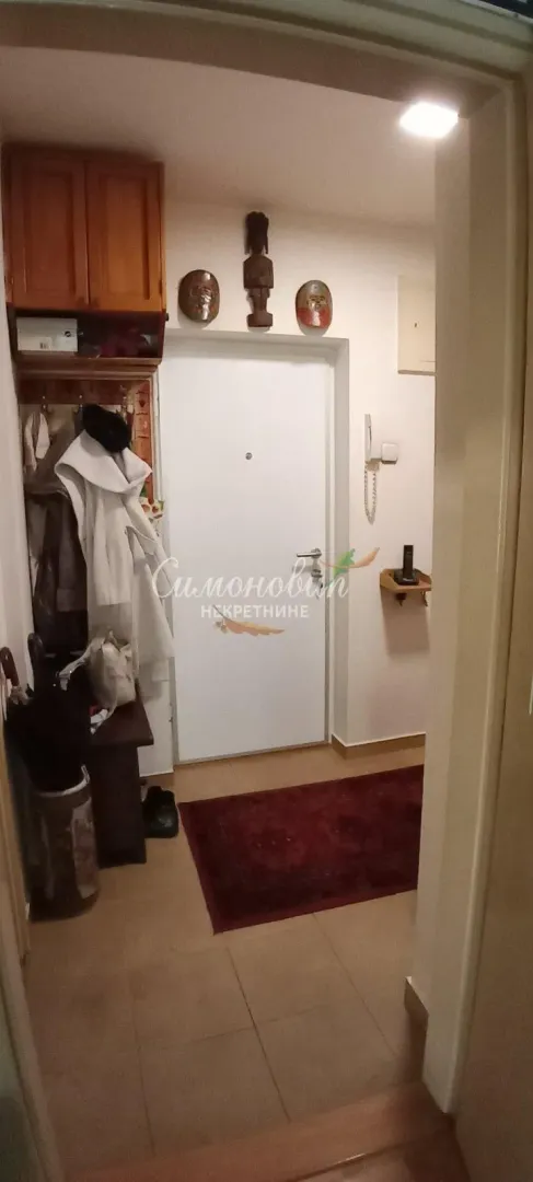 Prodaja, dvosoban stan, 61m², Zemun Centar, Zemun Sve Podlokacije