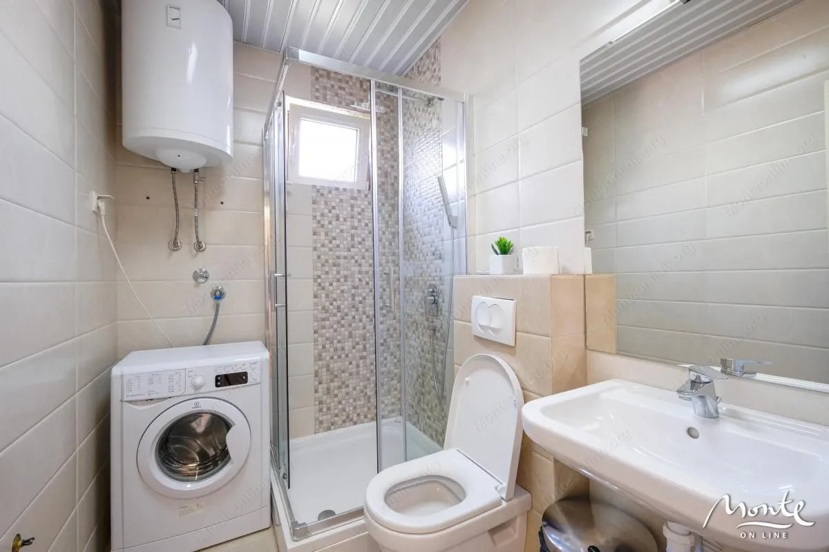 Sale, two bedroom apartment, 75m², Budva, Crna Gora