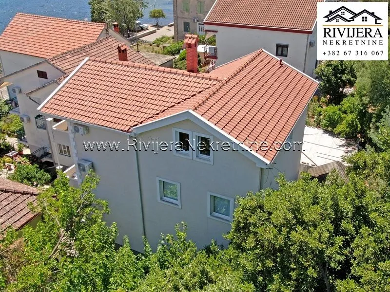 Prodaja, kuća, 200m², Baošići, Herceg Novi