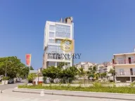 Rent, hospitality venue, 2000m², Sutomore, Bar