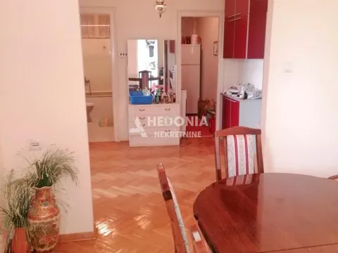 Sale, three bedroom apartment, 84m², Severni Bulevar, Zvezdara Sve Podlokacije - image 2