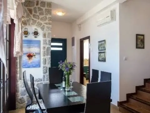Sale, house, 235m², Kostanjica, Kotor - image 6