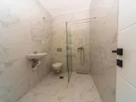 Prodaja, trosoban stan, 150m², Krivi Most, Podgorica - image 10