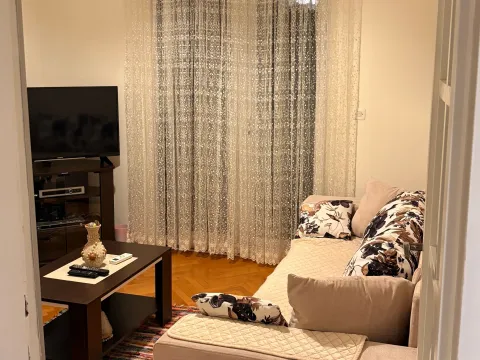 Rent, one bedroom apartment, 45m², Velji Vinogradi, Budva - image 8