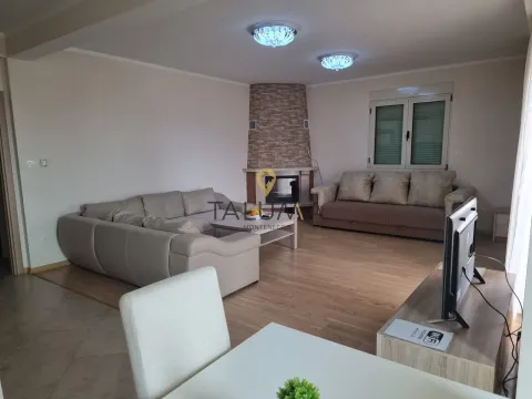 Sale, two bedroom apartment, 94m², Bečići, Budva - image 2