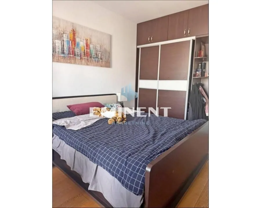 Izdavanje, dvosoban stan, 55m², Ada, Beograd