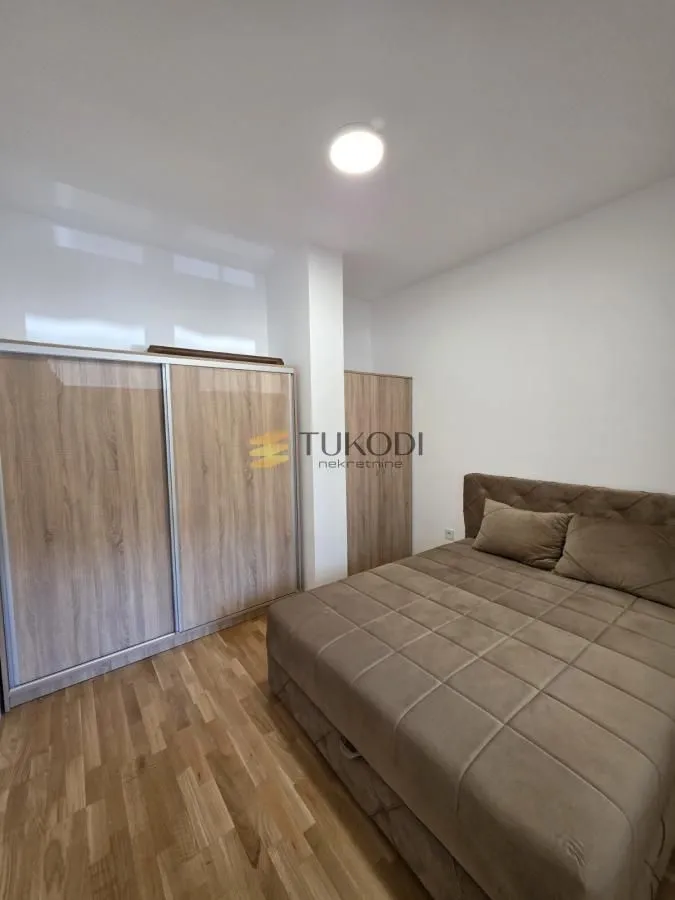 Izdavanje, jednosoban stan, 41m², Avijatičarsko naselje, Novi Sad Sve Podlokacije