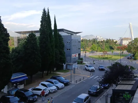 Rent, one bedroom apartment, 50m², Preko Morače, Podgorica - image 15