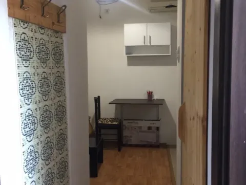 Izdavanje, jednosoban stan, 18m², Momišići, Podgorica - image 1