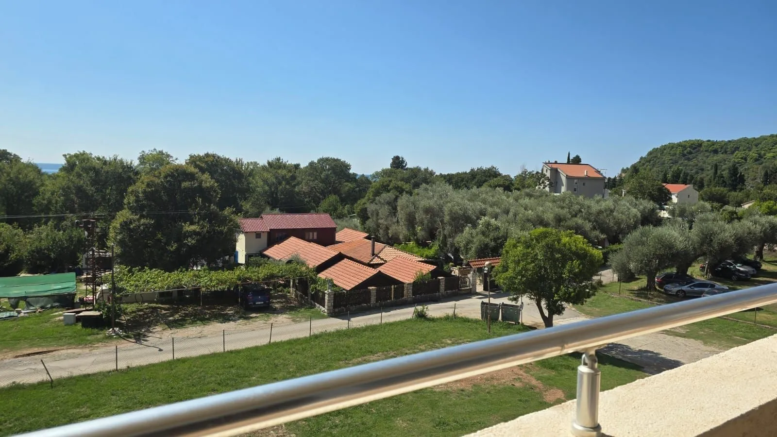 Prodaja, dvosoban stan, 93m², Buljarica, Budva