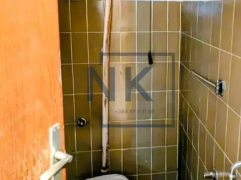 Prodaja, trosoban stan, 96m², Blok 9, Podgorica - image 8