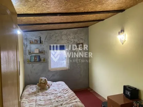 Sale, four bedroom apartment, 85m², Resnik, Beograd - image 2