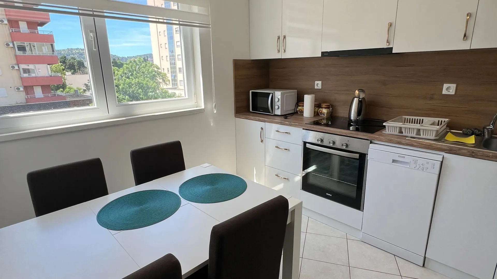 Rent, one bedroom apartment, 40m², Centar, Bar
