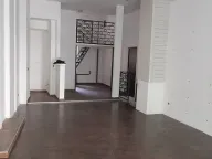 Izdavanje, poslovni prostor, 70m², Stari Grad, Beograd - image 2