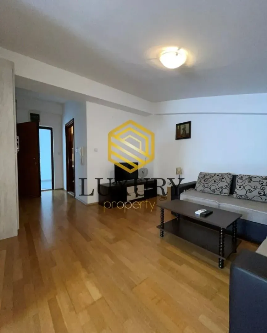 Rent, studio apartment, 30m², Stari Aerodrom, Podgorica