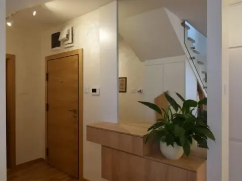 Sale, four bedroom apartment, 111m², Sajmište, Novi Sad - image 5