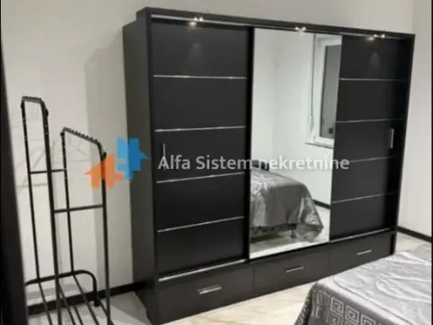 Izdavanje, dvosoban stan, 40m², Cvetkova Pijaca, Zvezdara Sve Podlokacije - image 10