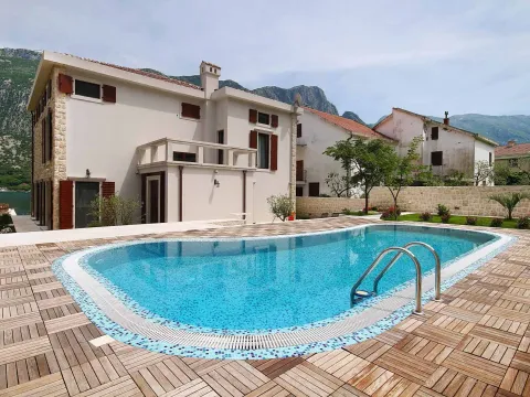 Sale, house, 497m², Prčanj, Kotor - image 29