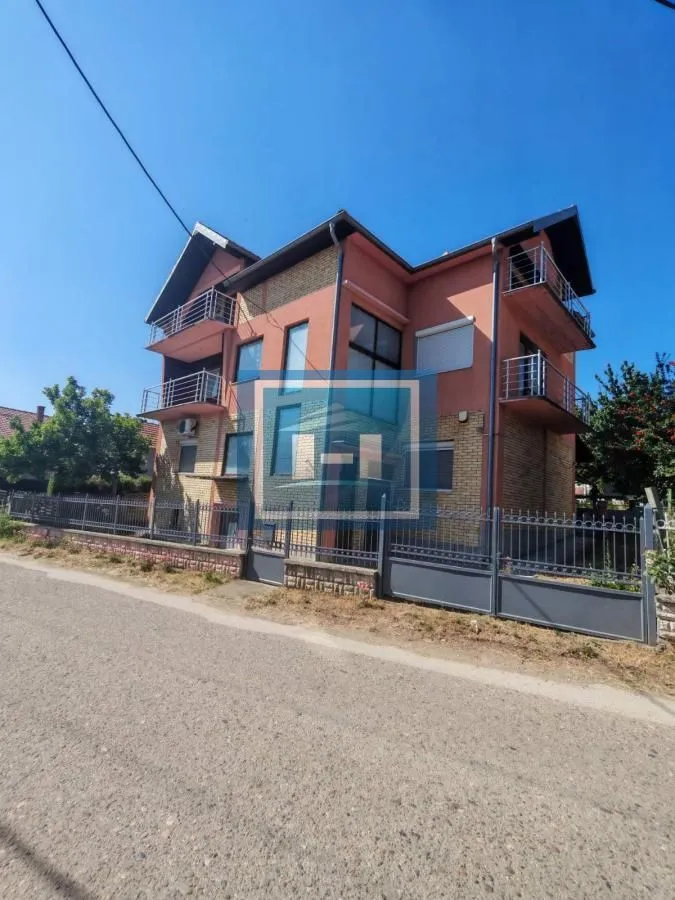 Prodaja, kuća, 240m², Tekija, Paraćin