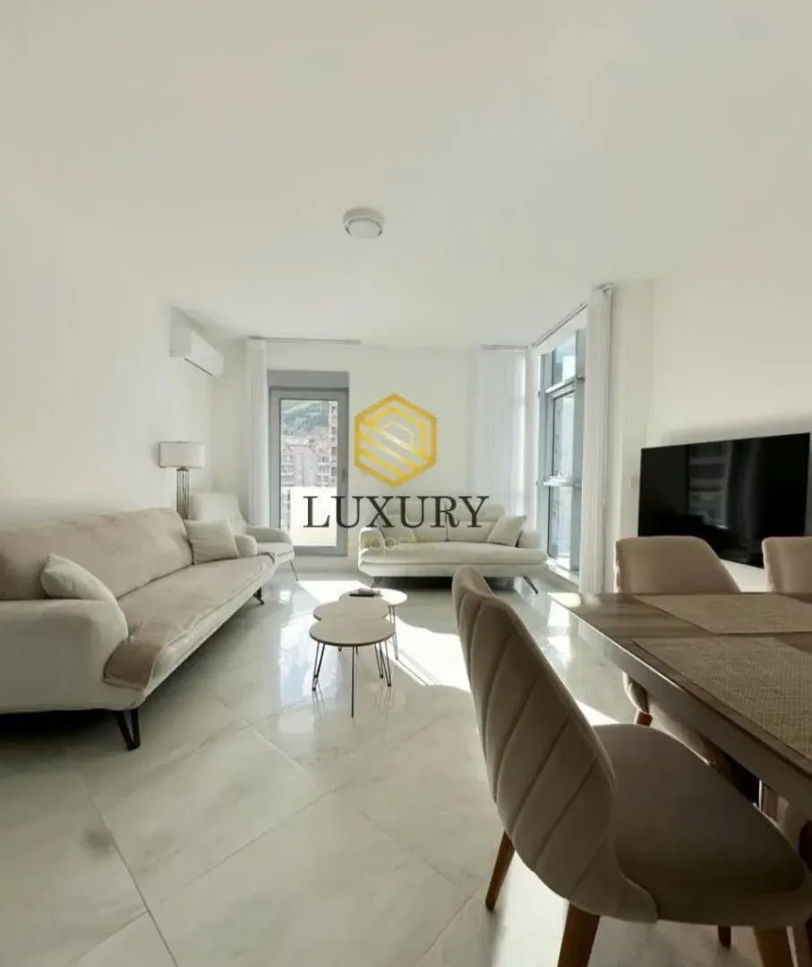 Prodaja, trosoban stan, 95m², Rozino, Budva