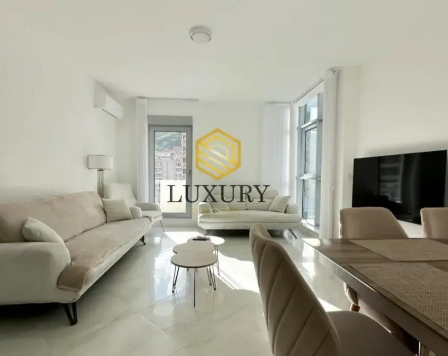 Prodaja, trosoban stan, 95m², Rozino, Budva