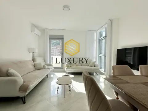 Prodaja, trosoban stan, 95m², Rozino, Budva - image 1