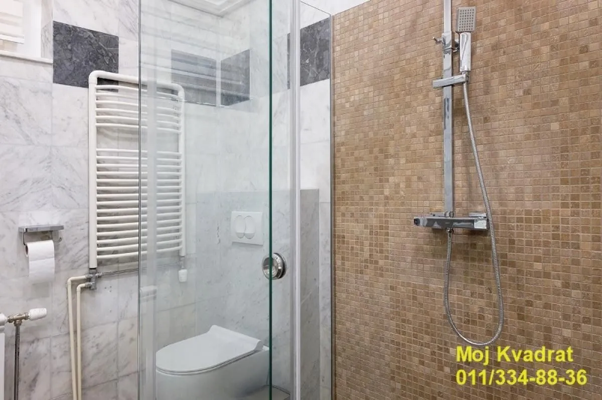 Prodaja, četvorosoban stan, 120m², Stari Grad, Beograd
