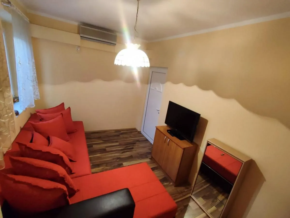 Sale, two bedroom apartment, 50m², Stari Grad, Budva