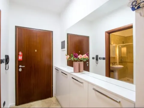 Prodaja, garsonjera, 37m², Rafailovići, Budva - image 9