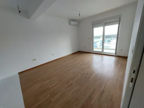 Prodaja, dvosoban stan, 67m², Zabjelo, Podgorica - image 1