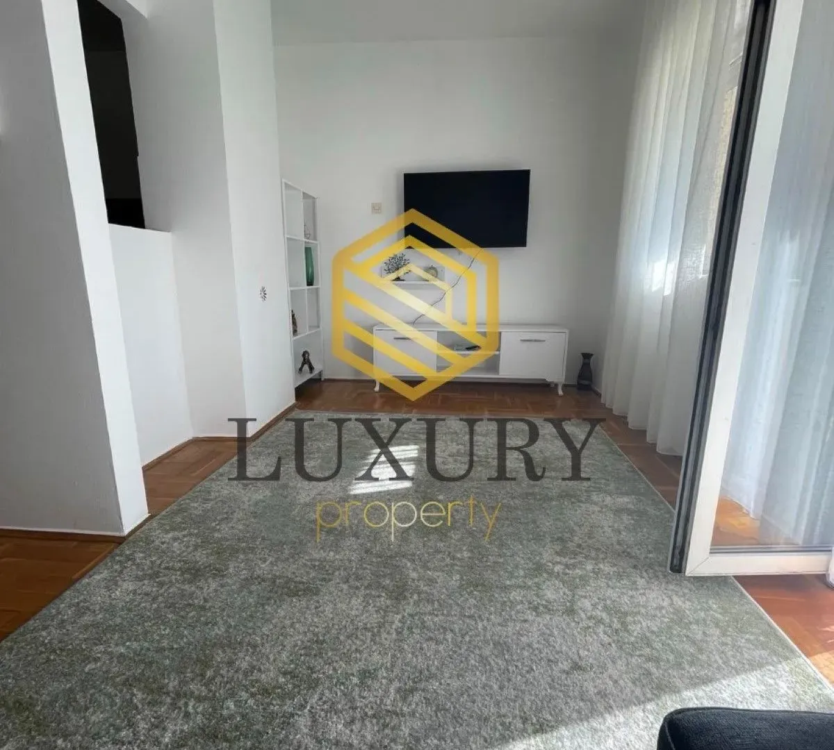 Rent, two bedroom apartment, 65m², Stari Aerodrom, Podgorica