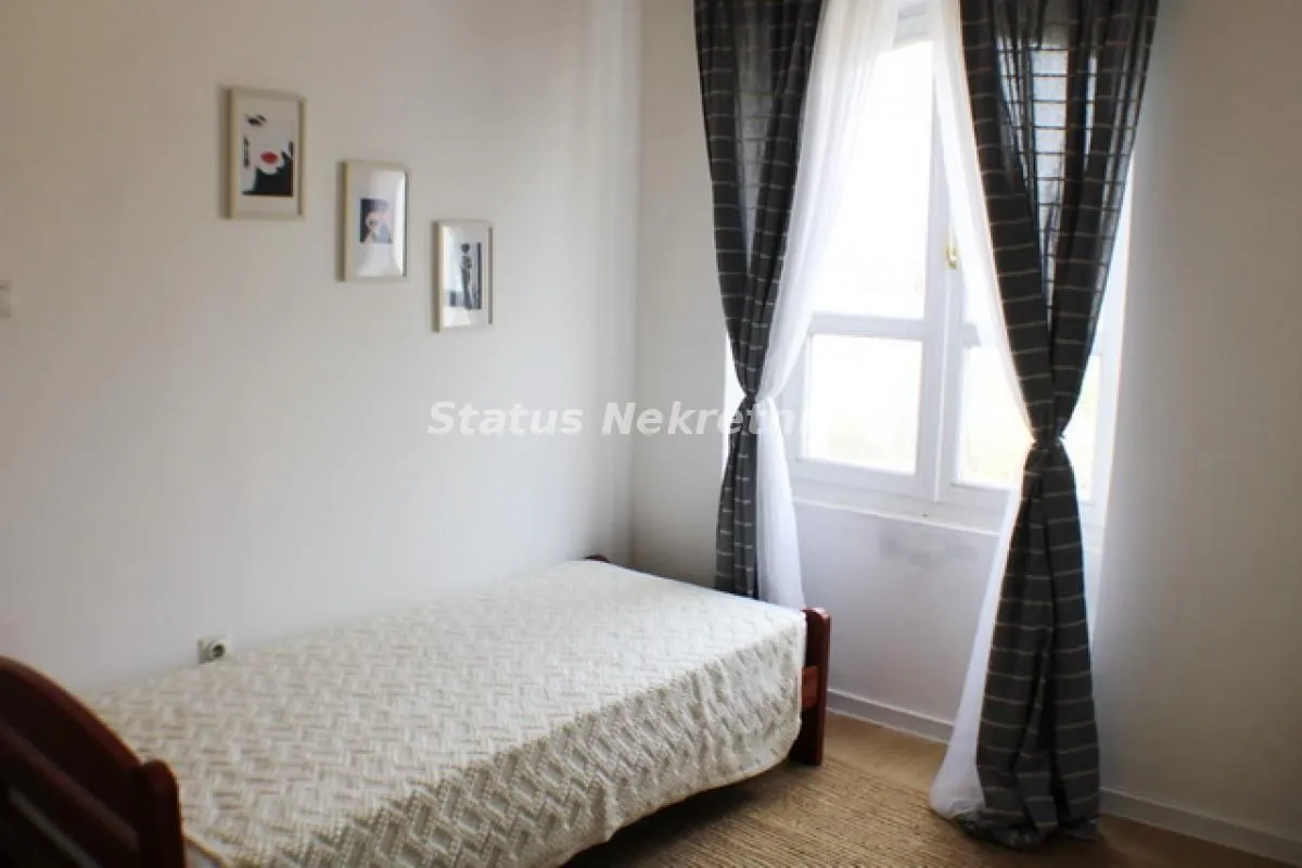 Prodaja, trosoban stan, 67m², Zrenjanin, Srbija