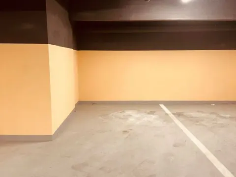 Izdavanje, jednosoban stan, 50m², Kalimanj, Tivat - image 10