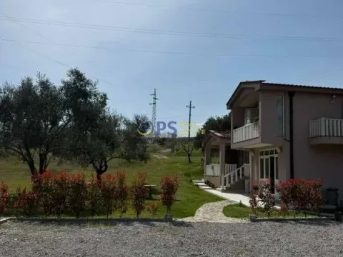 Sale, house, 174m², Podgorica, Crna Gora - image 3