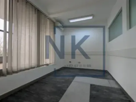 Rent, office space, 160m², 1 maj, Podgorica - image 9