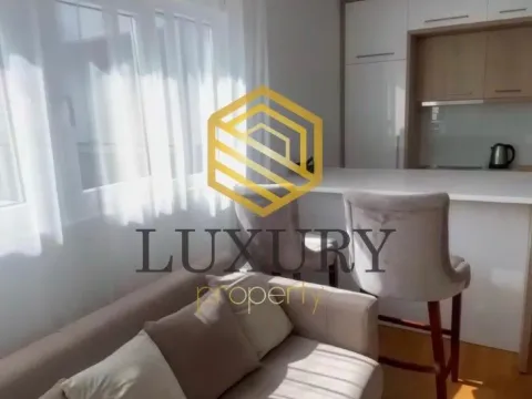 Sale, one bedroom apartment, 49m², Stari Aerodrom, Podgorica - image 1