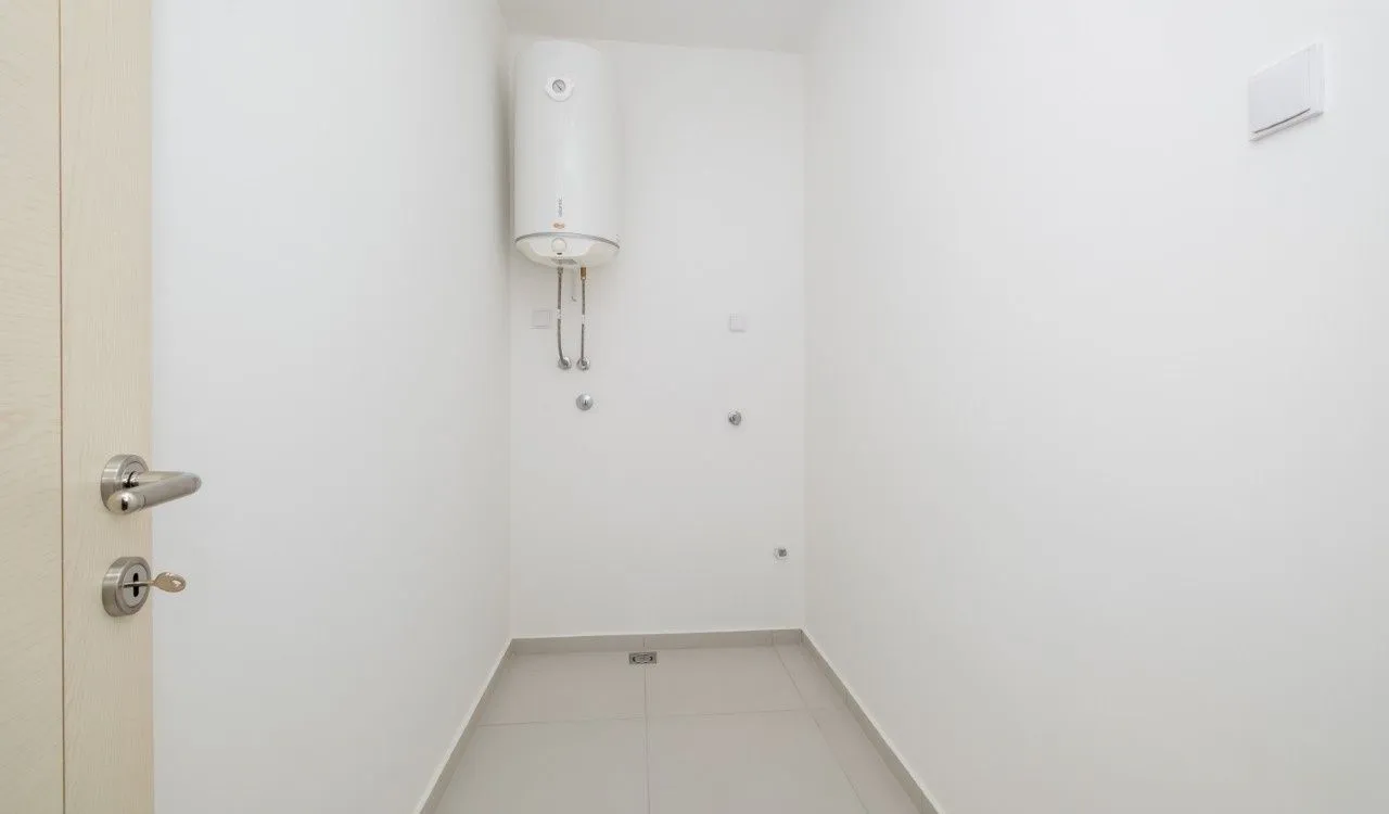 Prodaja, trosoban stan, 90m², Gornja Gorica, Podgorica