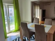 Rent, three bedroom apartment, 100m², Tivat, Crna Gora - image 1