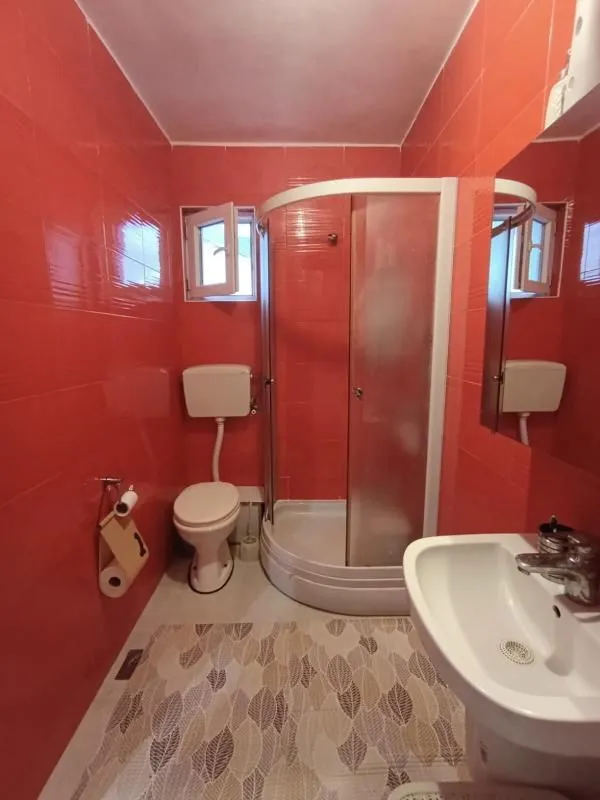 Sale, house, 196m², Čeluga, Bar