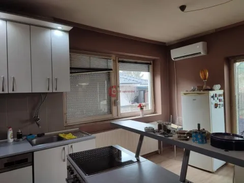 Prodaja, kuća, 137m², Novo Selo, Subotica - image 6