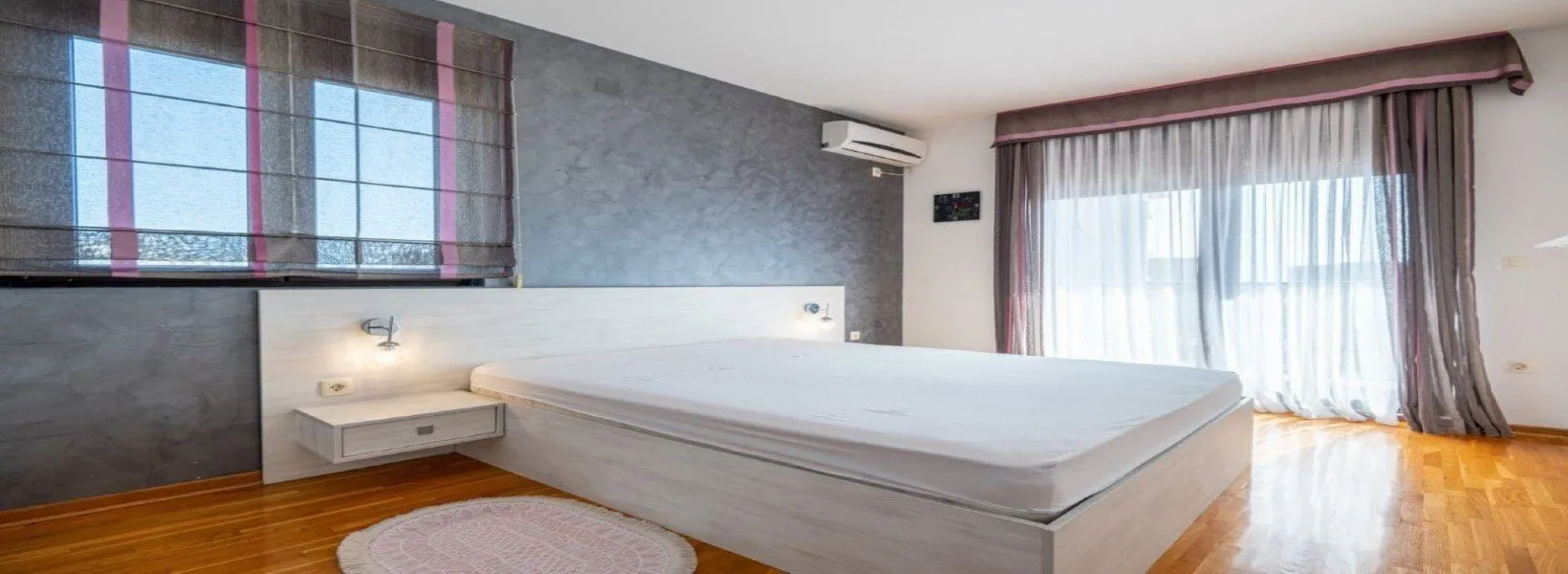 Sale, three bedroom apartment, 112m², Bečići, Budva
