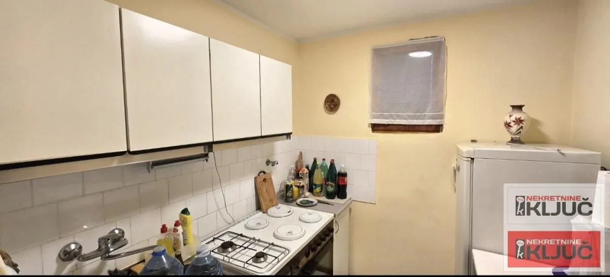 Prodaja, kuća, 63m², Rakovac, Novi Sad Sve Podlokacije