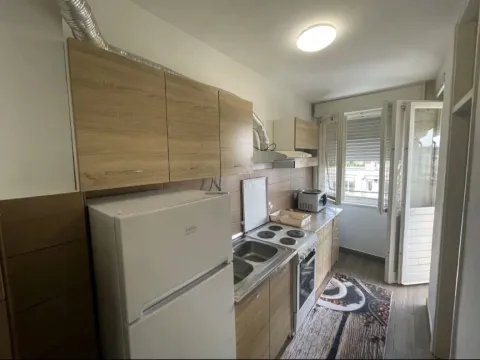 Izdavanje, jednosoban stan, 45m², Preko Morače, Podgorica - image 2