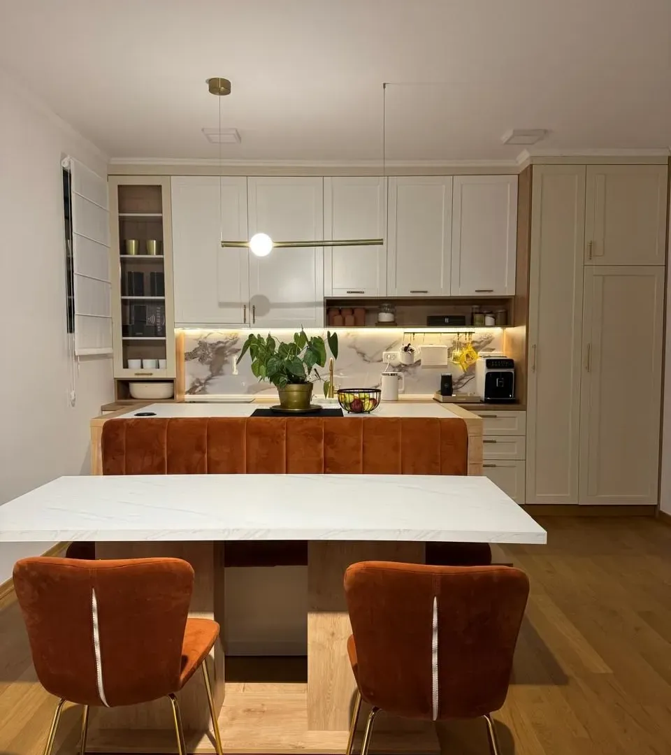 Prodaja, trosoban stan, 90m², Blok 9, Podgorica