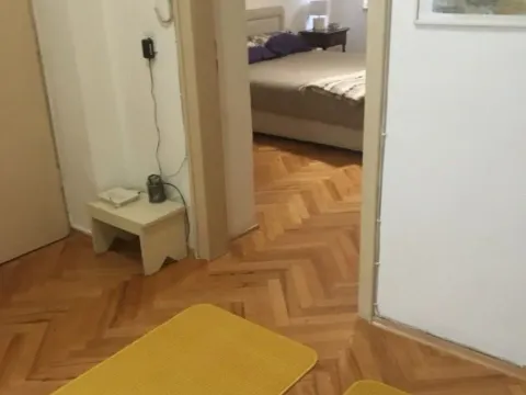 Izdavanje, dvosoban stan, 76m², Centar, Podgorica - image 6