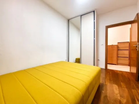 Rent, two bedroom apartment, 80m², Kamenovo, Budva - image 13