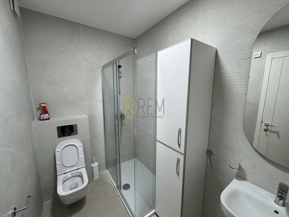 Izdavanje, dvosoban stan, 59m², Zabjelo, Podgorica